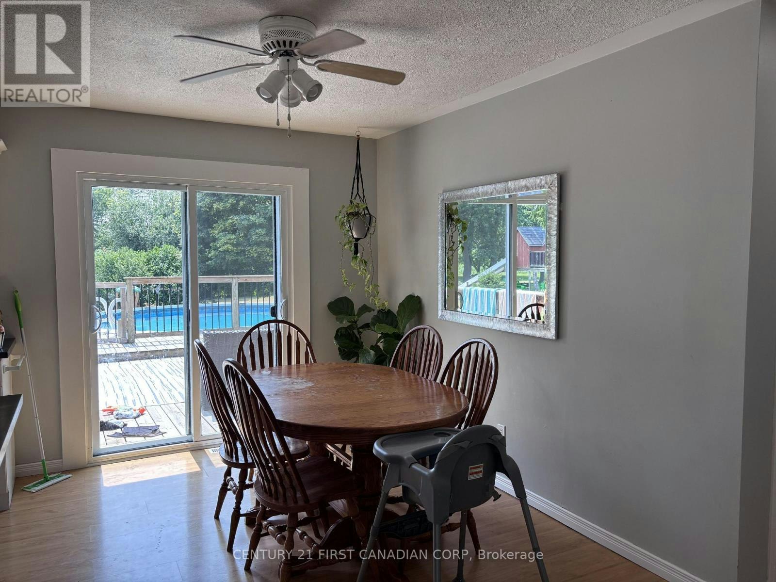 8319 Goosemarsh Line, Lambton Shores, ON, N0M 1T0 - 11