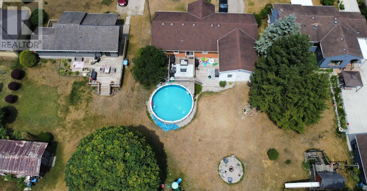 8319 Goosemarsh Line, Lambton Shores, ON, N0M 1T0 - 4