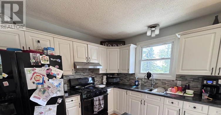 8319 Goosemarsh Line, Lambton Shores, ON, N0M 1T0 - 17