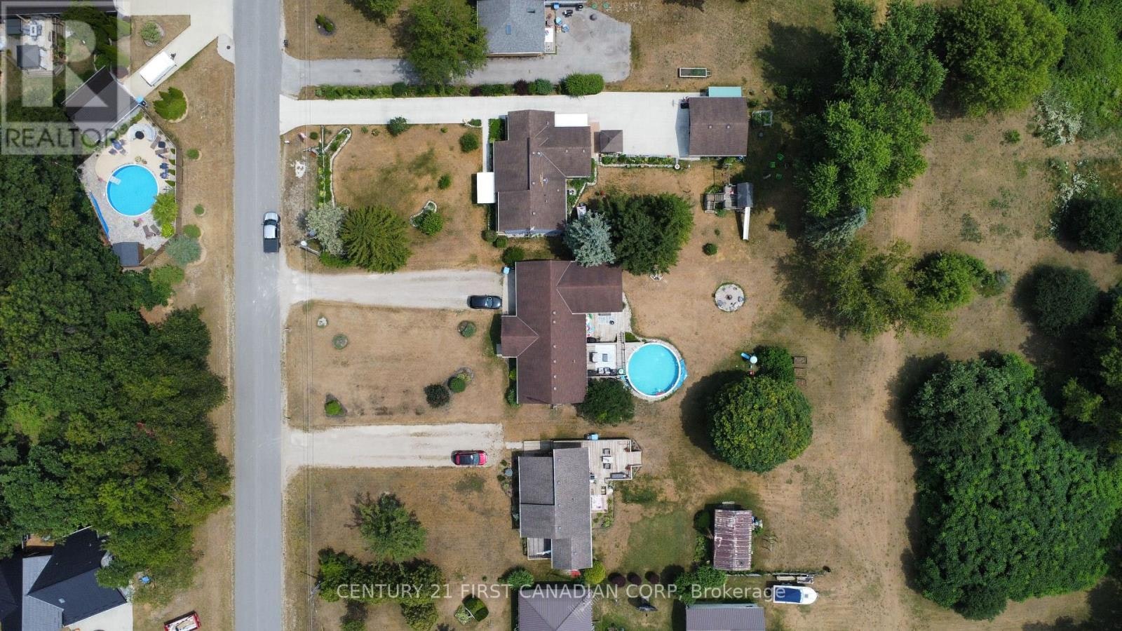 8319 Goosemarsh Line, Lambton Shores, ON, N0M 1T0 - 2