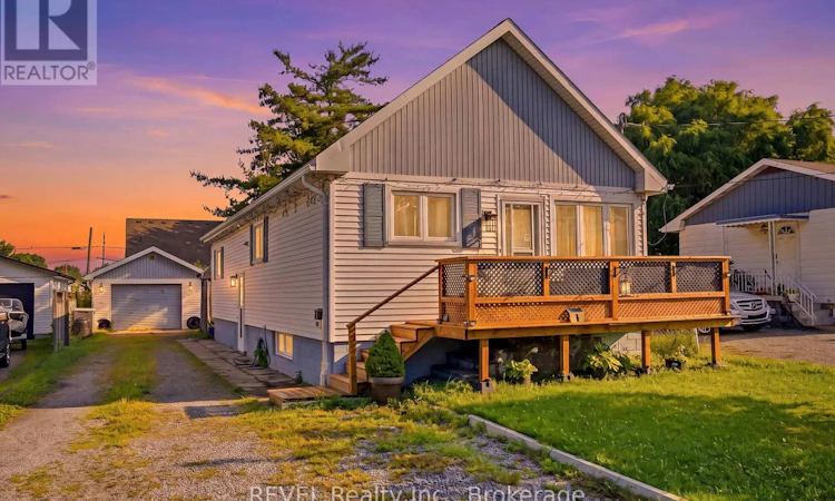 9 Cambridge Avenue