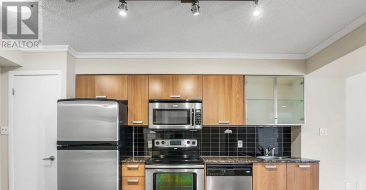 610-37 Grosvenor Street, Toronto, ON, M4Y 3G5 - 3