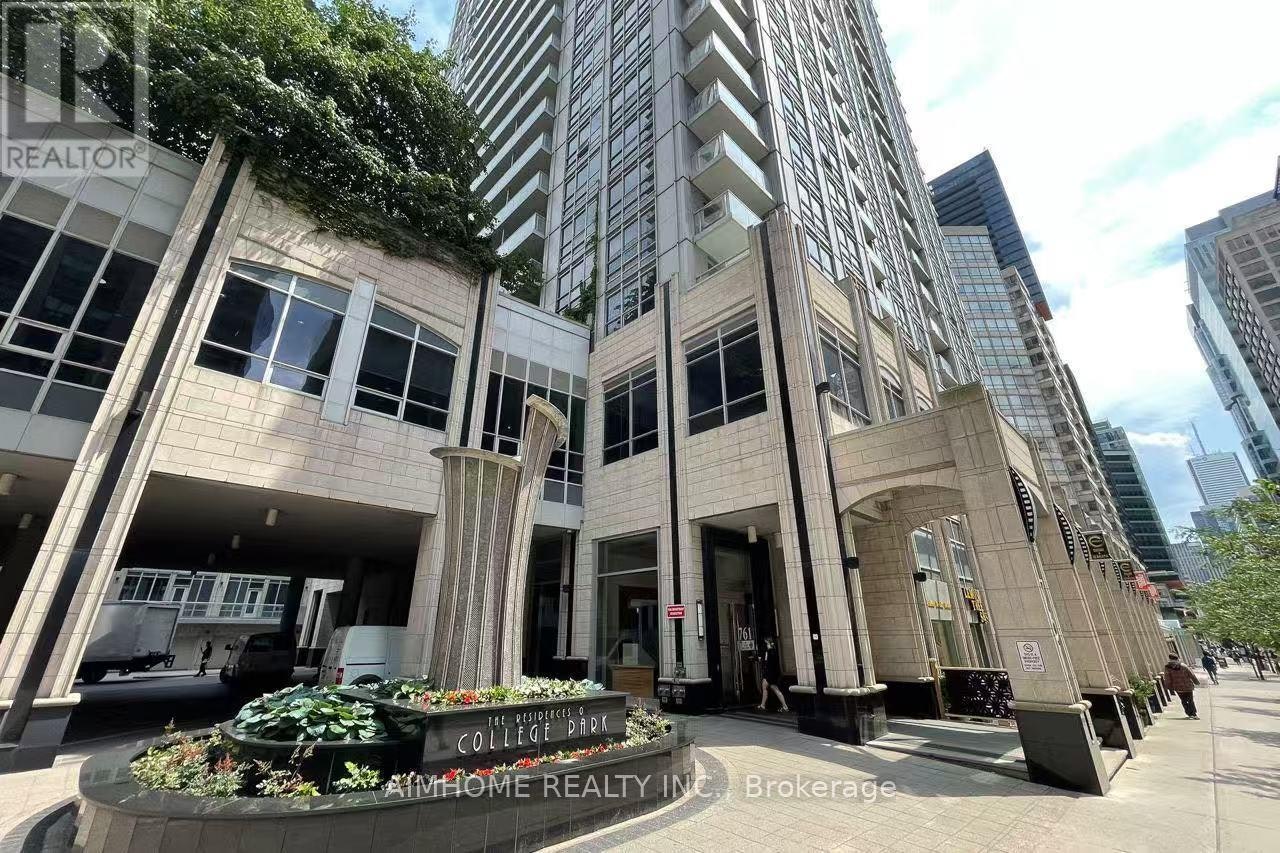 2313-761 Bay Street, Toronto, ON, M5G 2R2