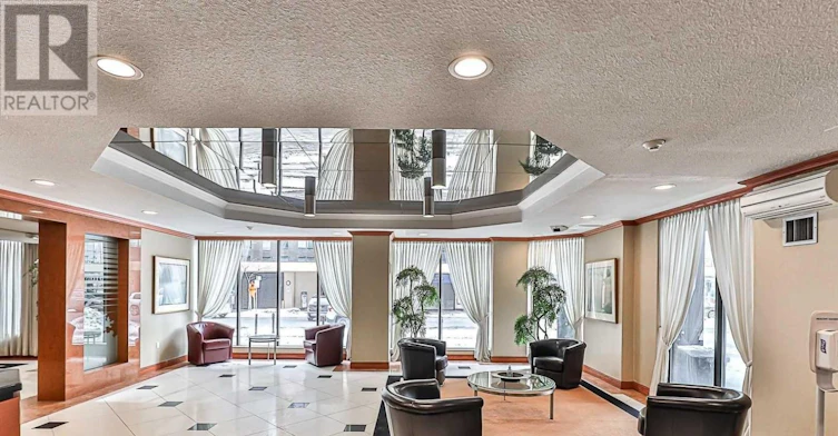 1202-633 Bay Street, Toronto, ON, M5G 2G4 - 17