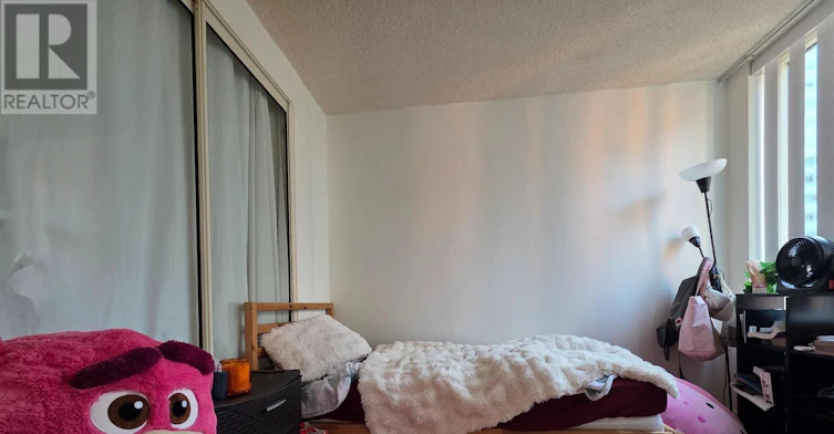 1202-633 Bay Street, Toronto, ON, M5G 2G4 - 13