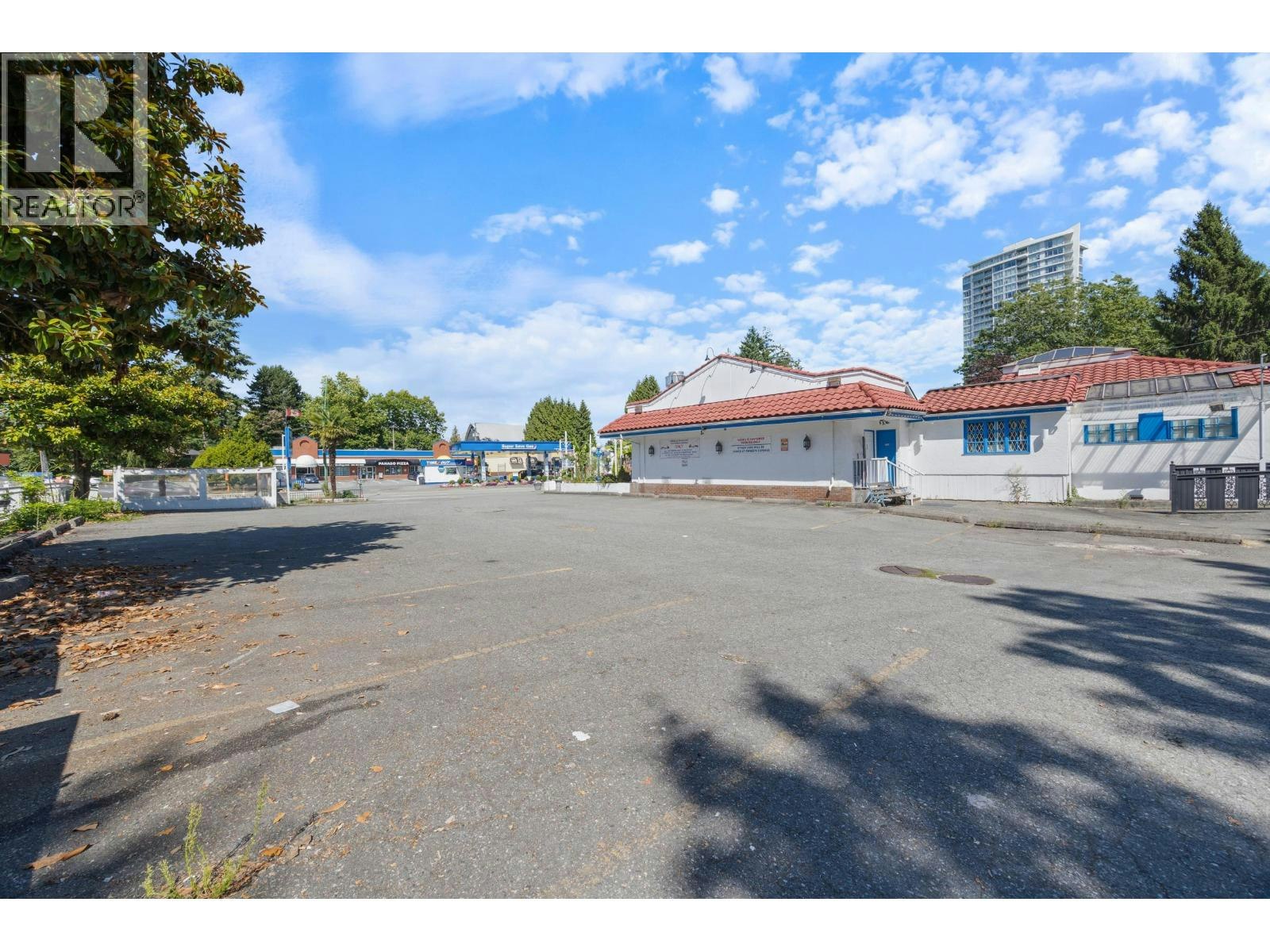 6558 Kingsway, Burnaby, BC, V5E 1C5 - 6