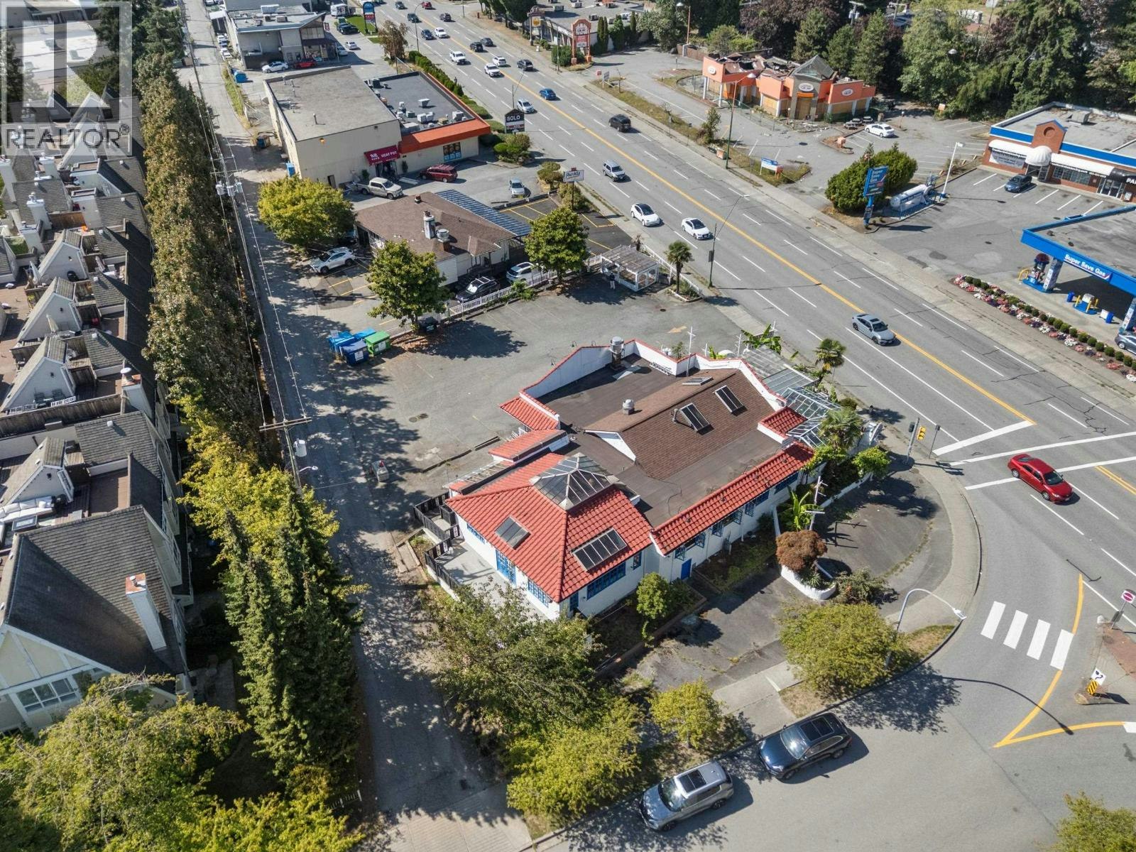 6558 Kingsway, Burnaby, BC, V5E 1C5 - 3