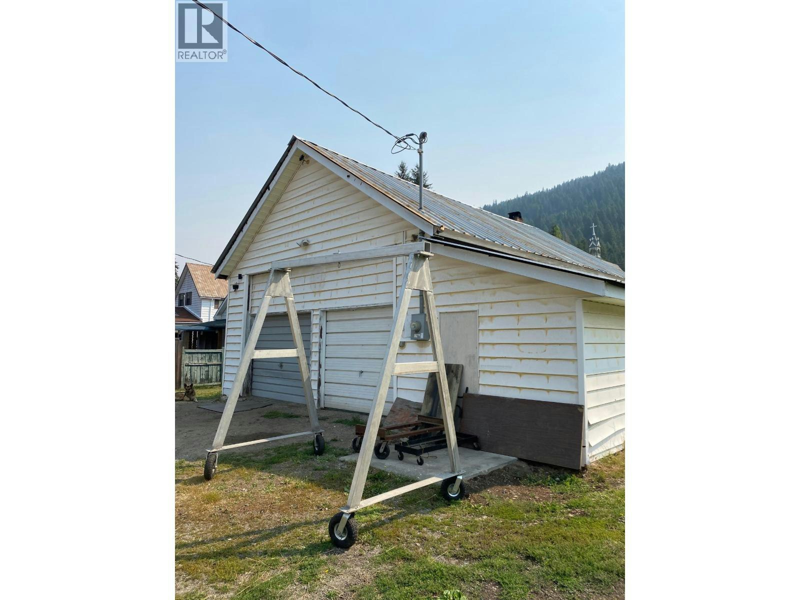 321 N Kimberley Avenue, Greenwood, BC, V0H 1J0