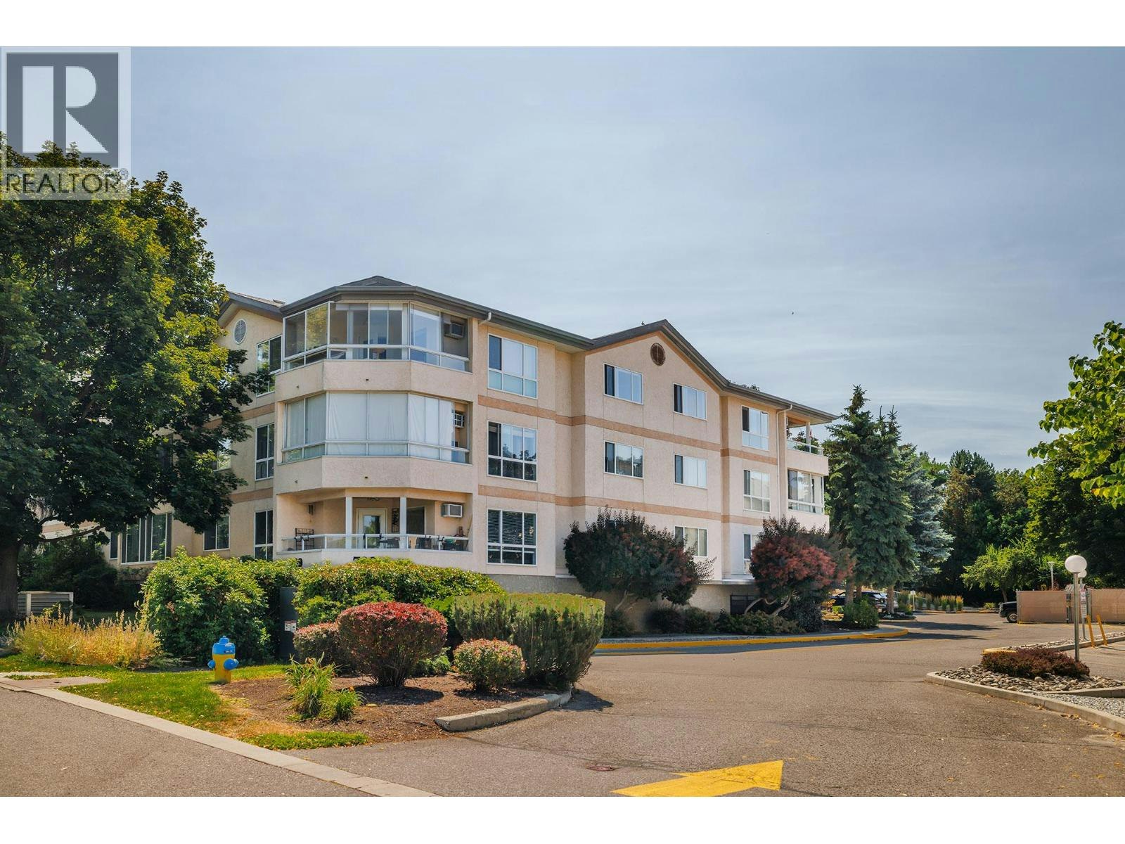 315-709 Houghton Road, Kelowna, BC, V1X 7J7