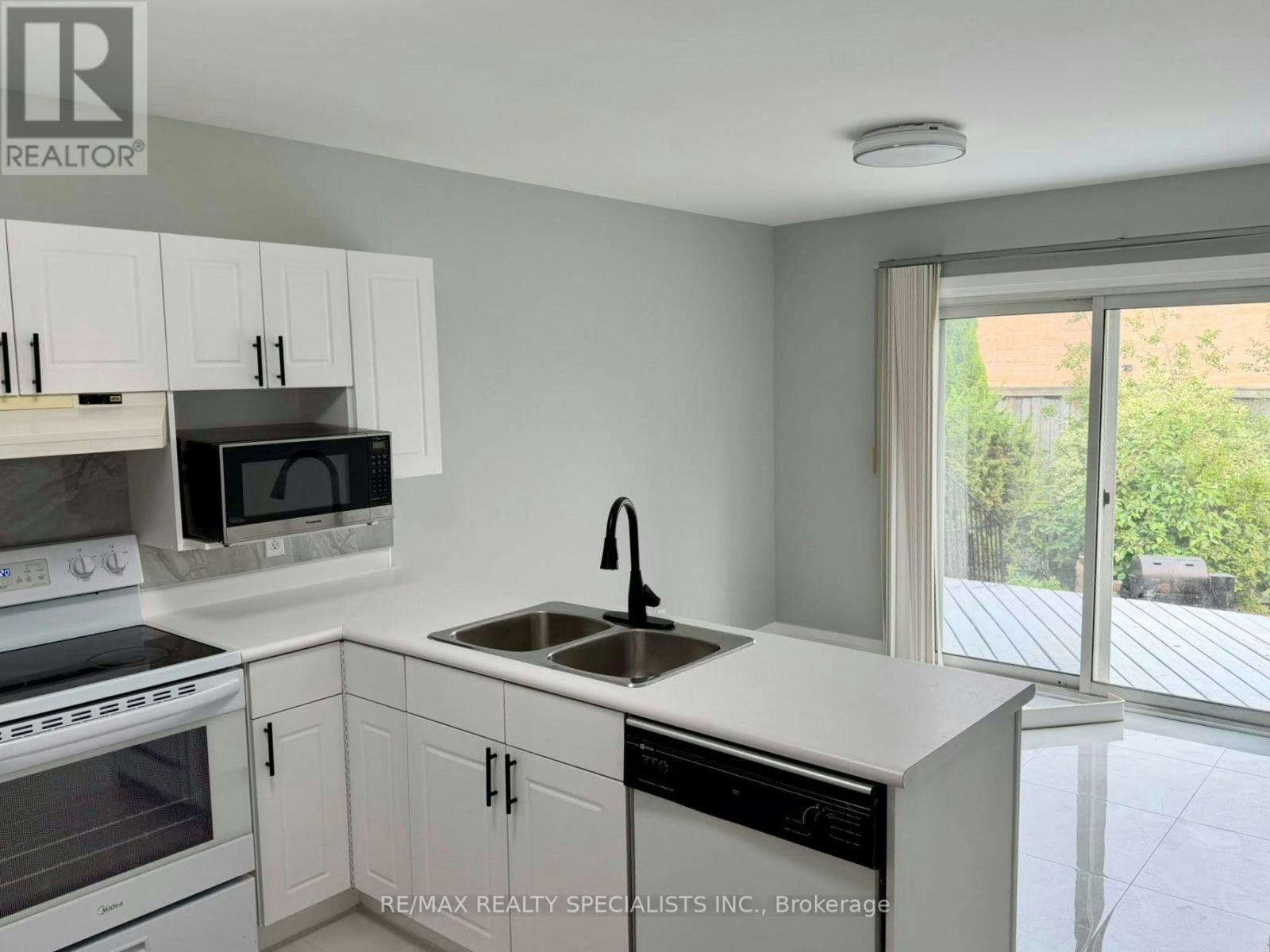 19-145 North Centre Road, London, ON, N5X 4C7 - 9