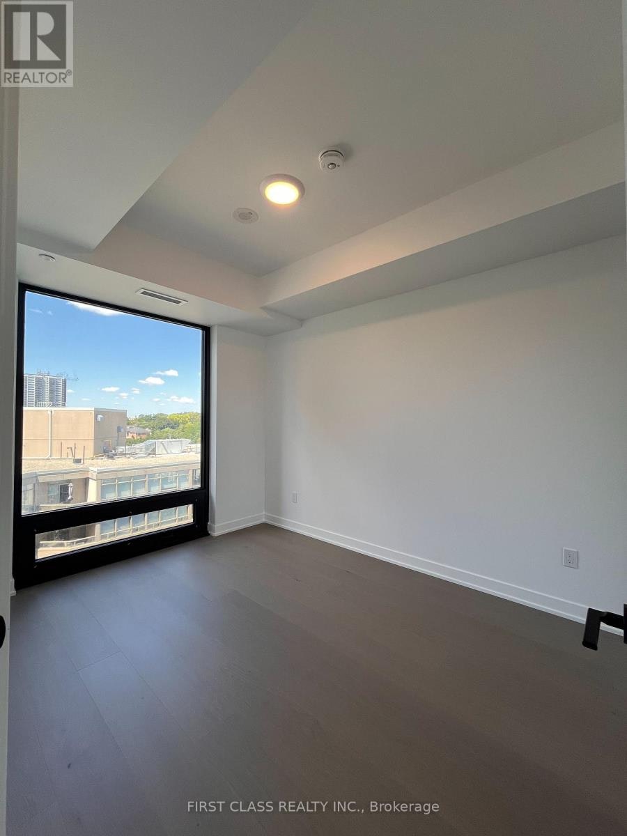 908-91 Montclair Avenue, Toronto, ON, M5P 0B1 - 5