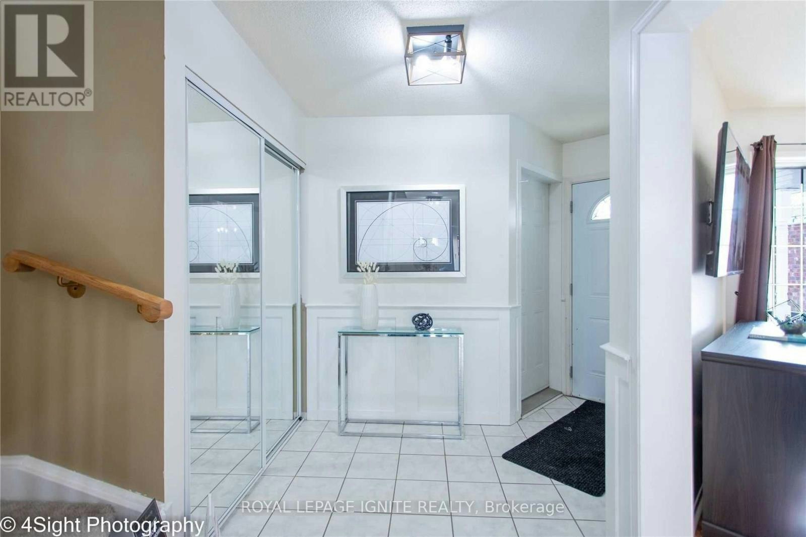 10 Bonnycastle Drive, Clarington, ON, L1C 4W5 - 3