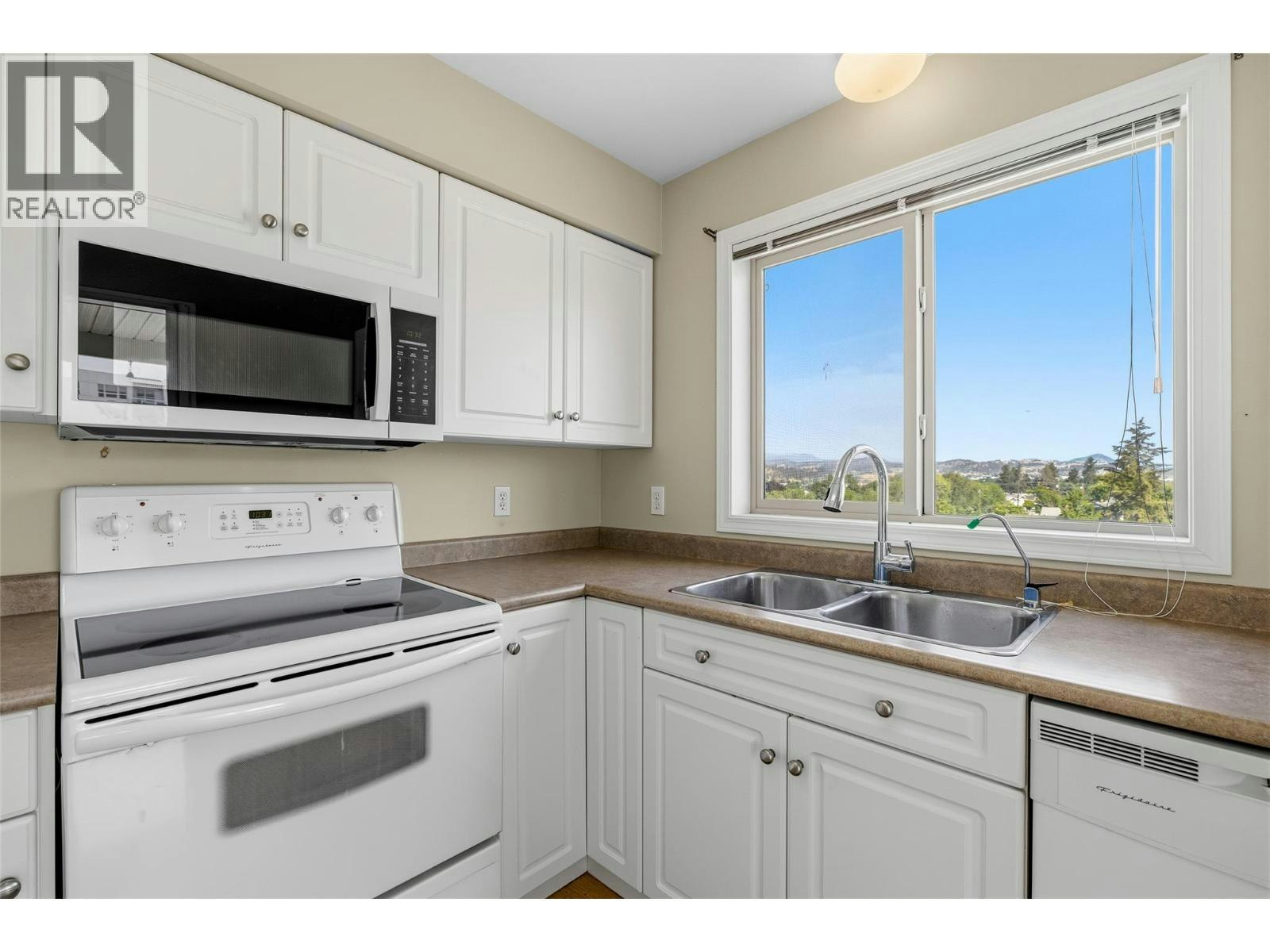401-265 Froelich Road, Kelowna, BC, V1X 3M6 - 7