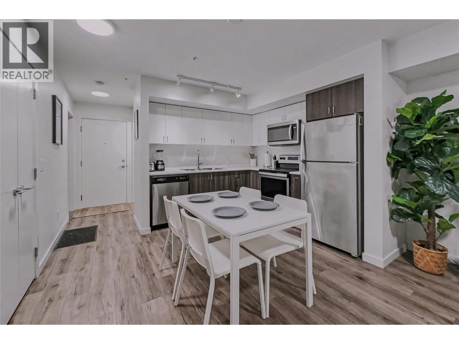 115-725 Academy Way, Kelowna, BC, V1V 3E4