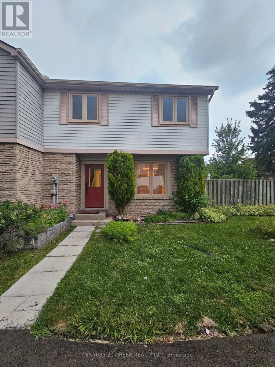 7-98 Falconer Drive, Mississauga, ON, L5N 1Y2