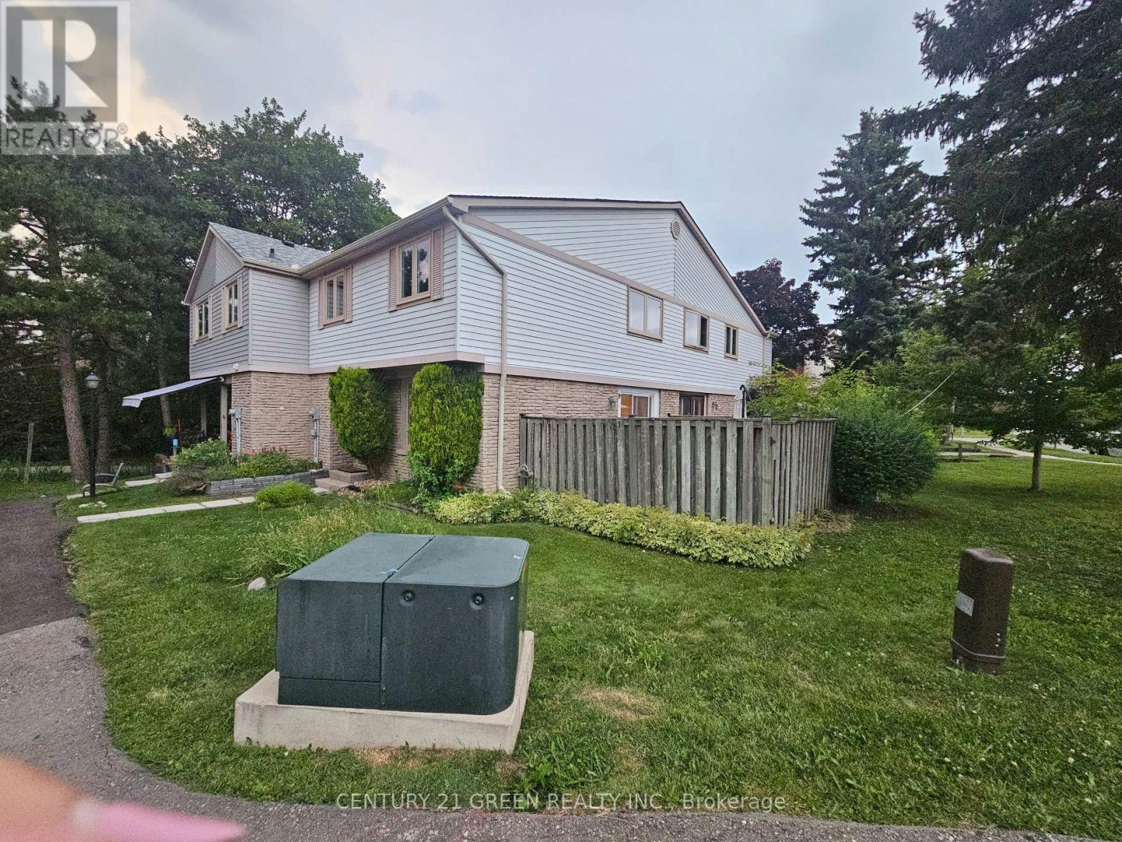 7-98 Falconer Drive, Mississauga, ON, L5N 1Y2 - 3