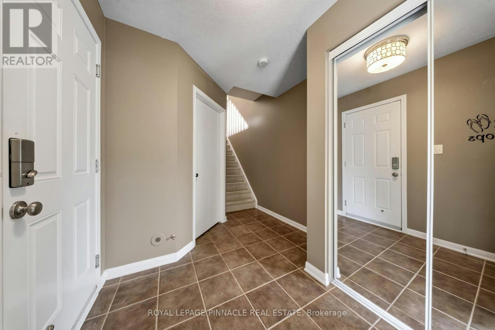79-71 Garth Massey Drive, Cambridge, ON, N1T 2G8 - 6