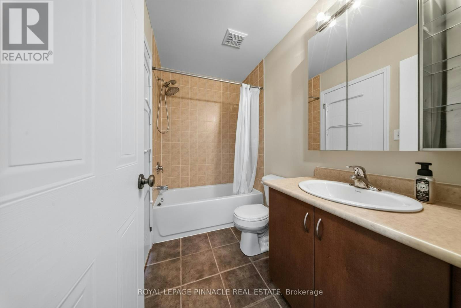 79-71 Garth Massey Drive, Cambridge, ON, N1T 2G8 - 35