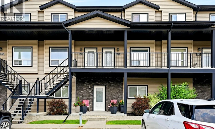 312-3822 Dewdney Avenue E