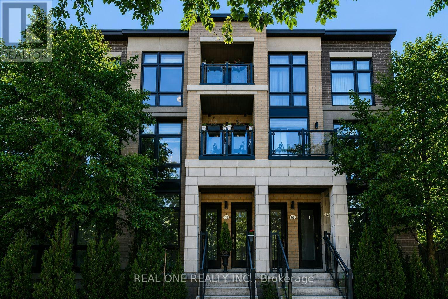 63-27 Eldora Avenue, Toronto, ON, M2M 1R3