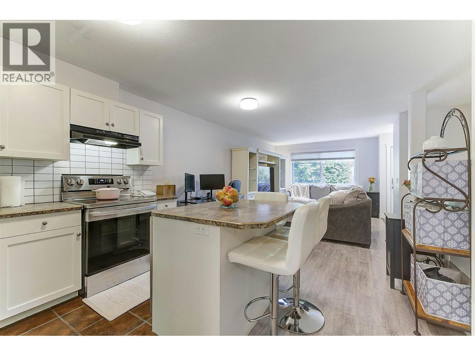 113-1390 Dilworth Crescent, Kelowna, BC, V1Y 4M5