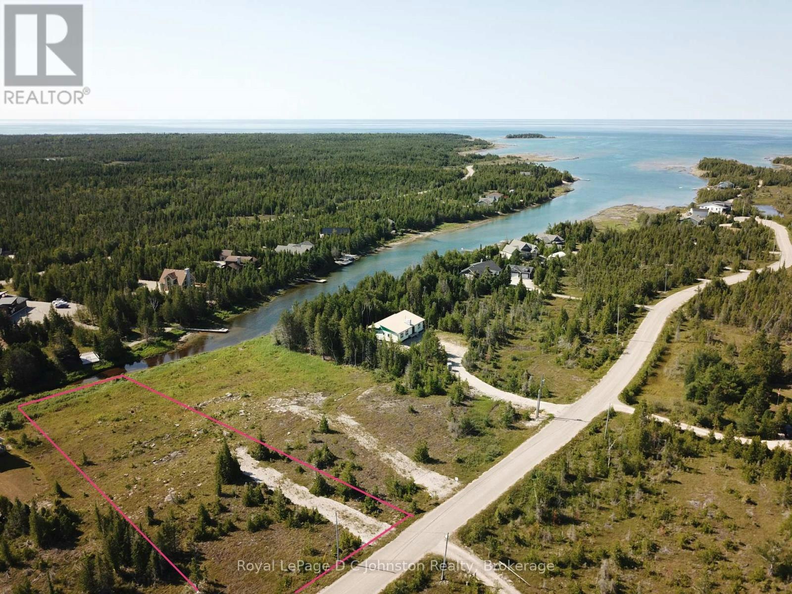 17 Bay Shore Ave Avenue N, Northern Bruce Peninsula, ON, N0H 2R0