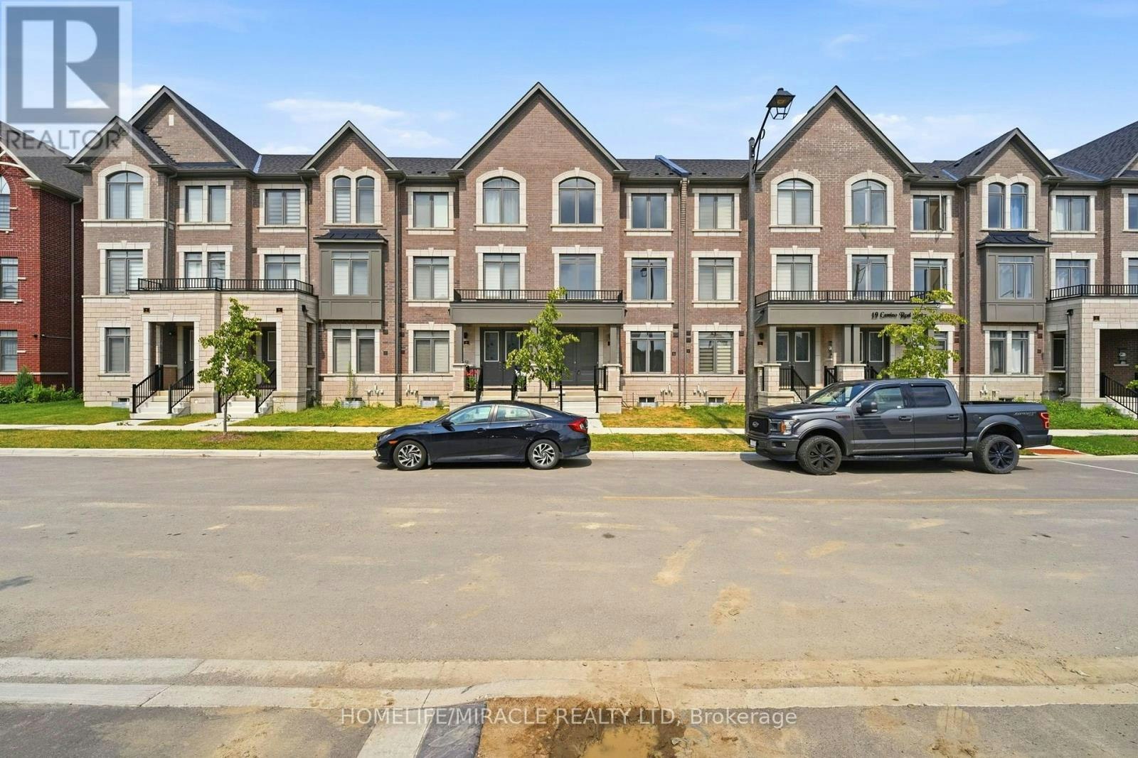 15 Camino Real Drive, Caledon, ON, L6A 3W7