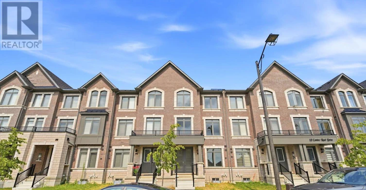 15 Camino Real Drive, Caledon, ON, L6A 3W7 - 2