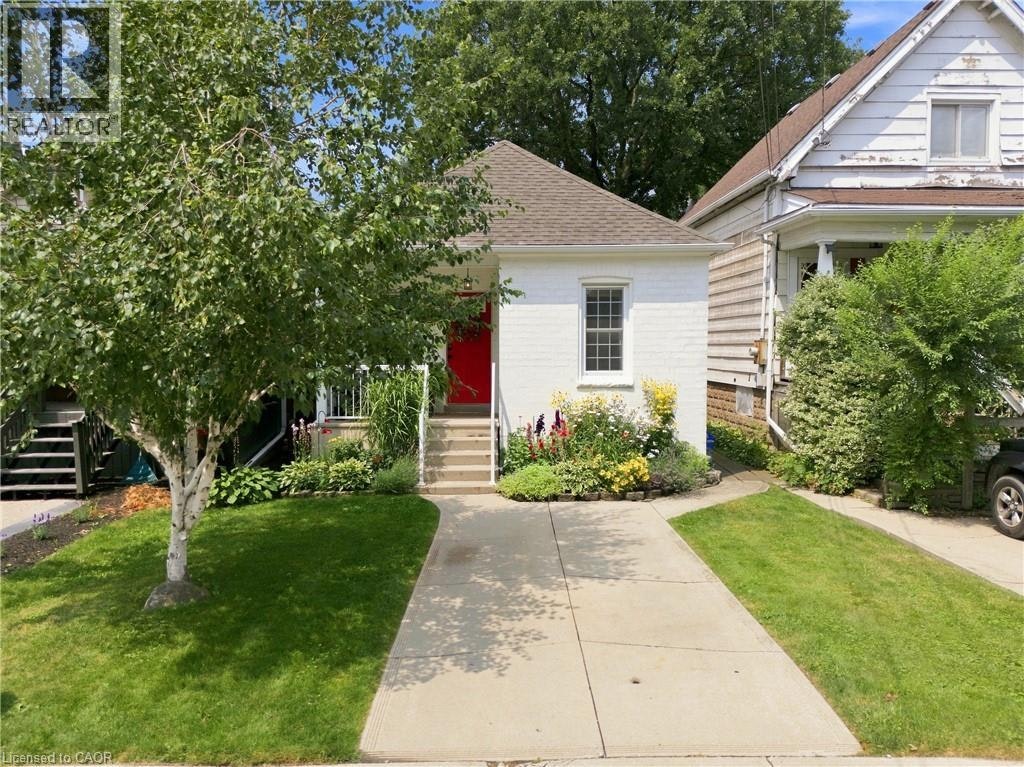 34 24th Street EAST, Hamilton, ON, L8V 2X7