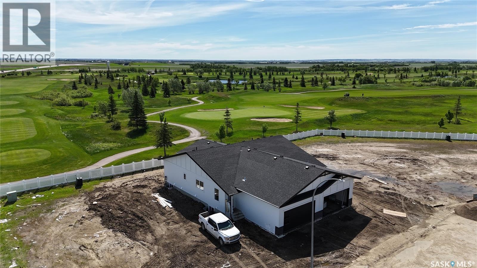 858 Delaet Bay, Warman, SK, S0K 4S0