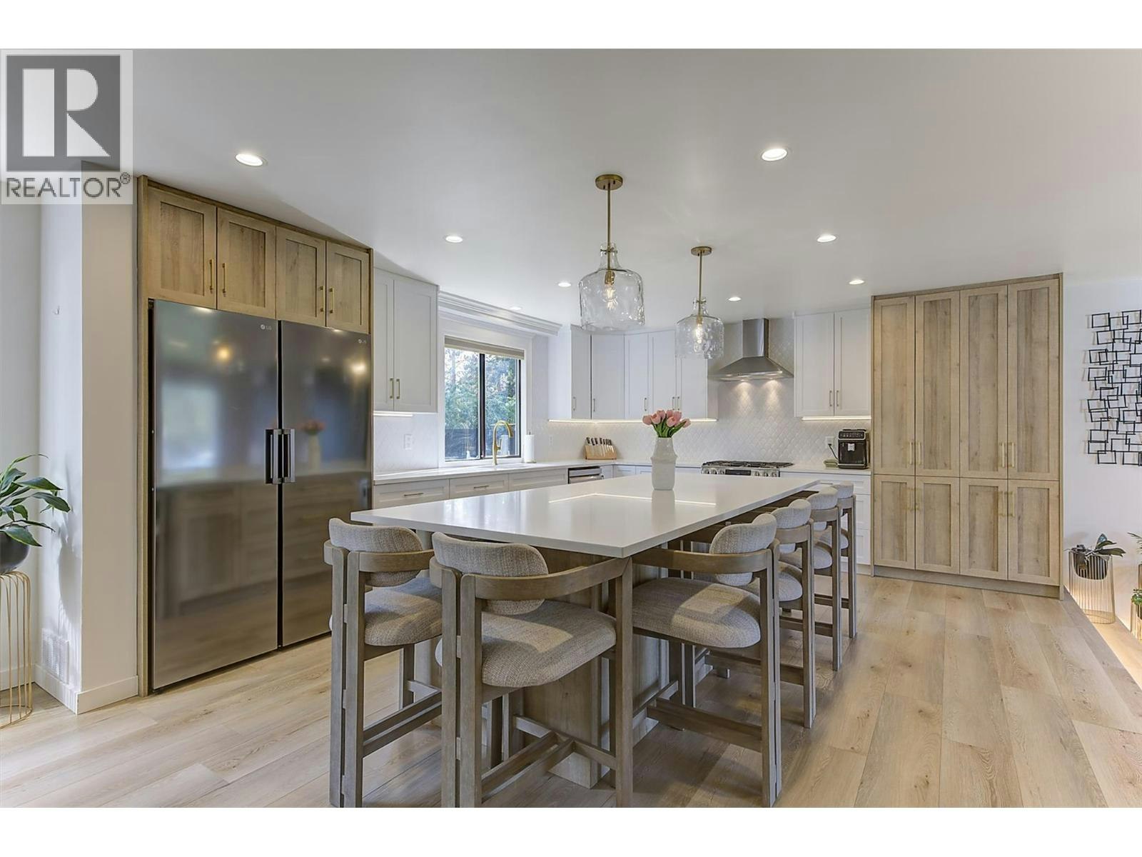 687 Barnaby Road, Kelowna, BC, V1W 4N8 - 11