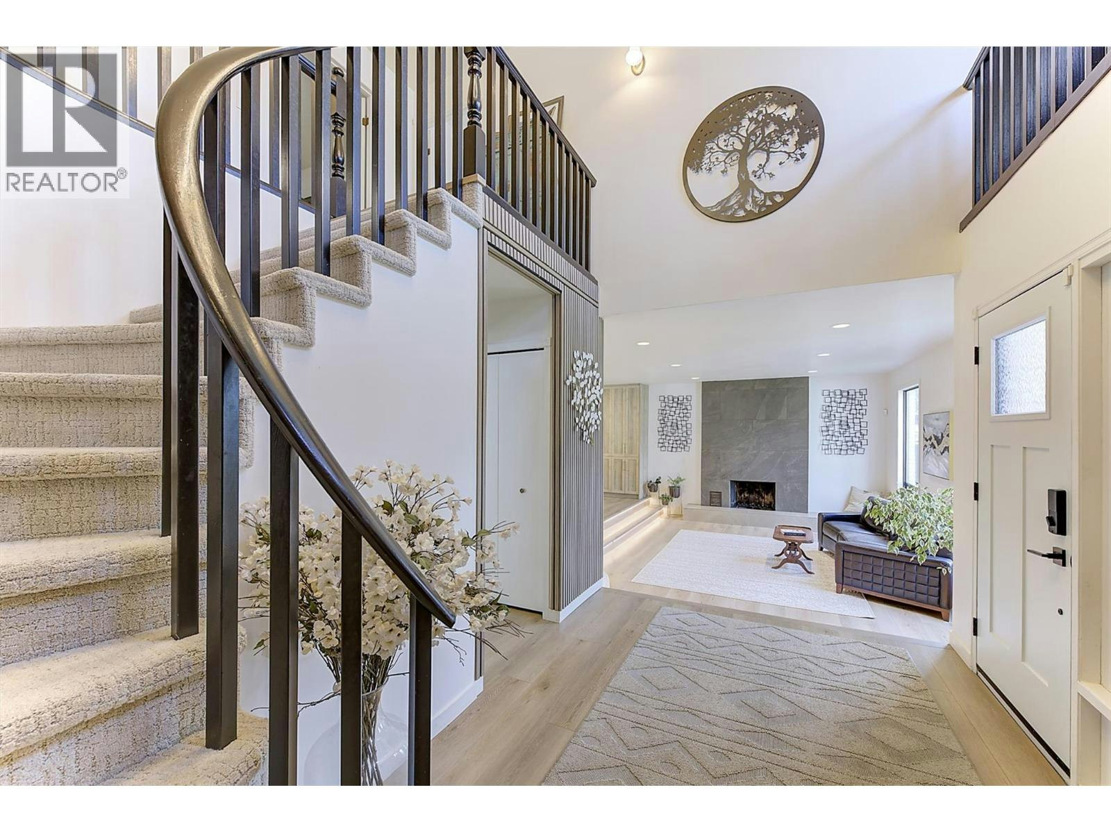 687 Barnaby Road - 5