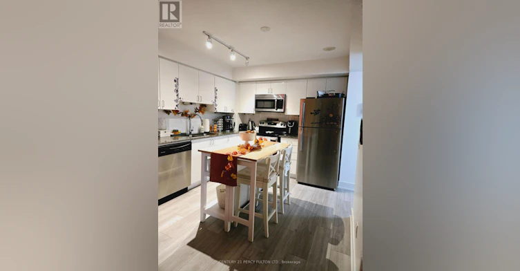 1310-1215 Bayly Street, Pickering, ON, L1W 1L7 - 5