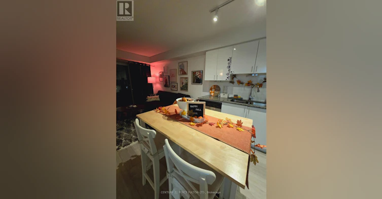 1310-1215 Bayly Street, Pickering, ON, L1W 1L7 - 6