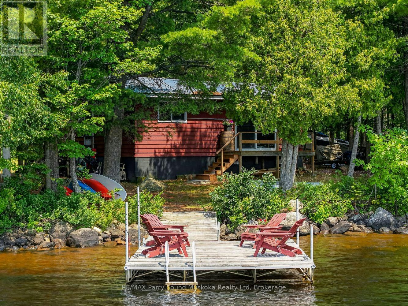 3 Robinson Road, Magnetawan, ON, P0A 1P0