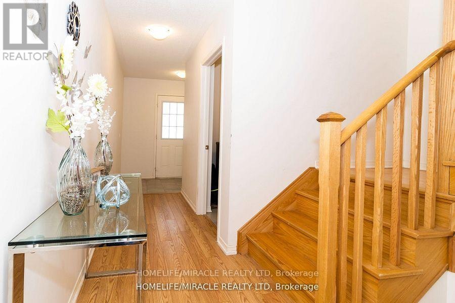 27 Lowes Hill Circle, Caledon, ON, L7C 4H5 - 7