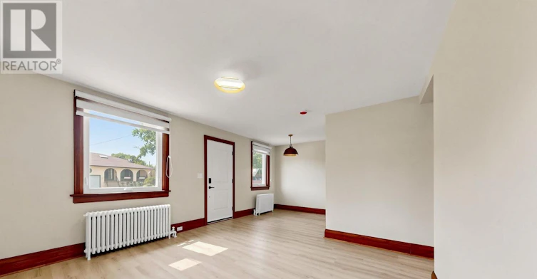 31 Rosemeade Avenue, Toronto, ON, M8Y 3A2 - 6