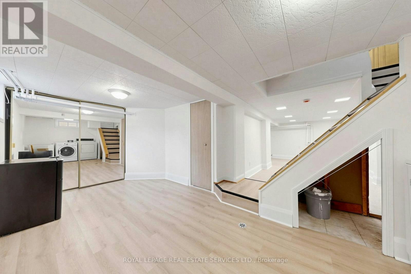 31 Rosemeade Avenue, Toronto, ON, M8Y 3A2 - 22