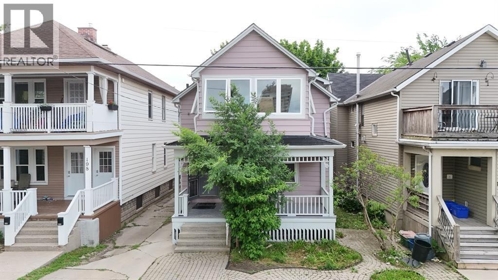 196 Brock Street North, Sarnia, ON, N7T 5Z3