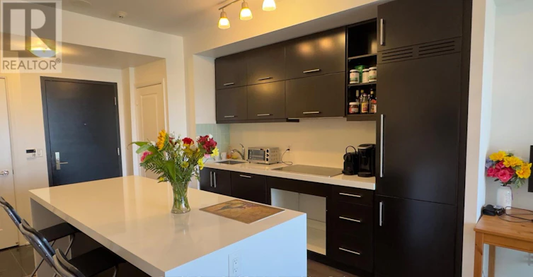 705-1080 Bay Street, Toronto, ON, M5S 0A6 - 4