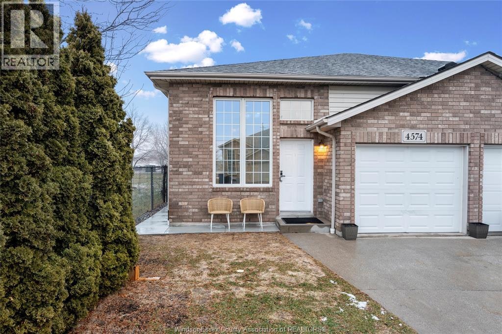 4574 Tumbleweed Crescent, Windsor, ON, N9G 3C2