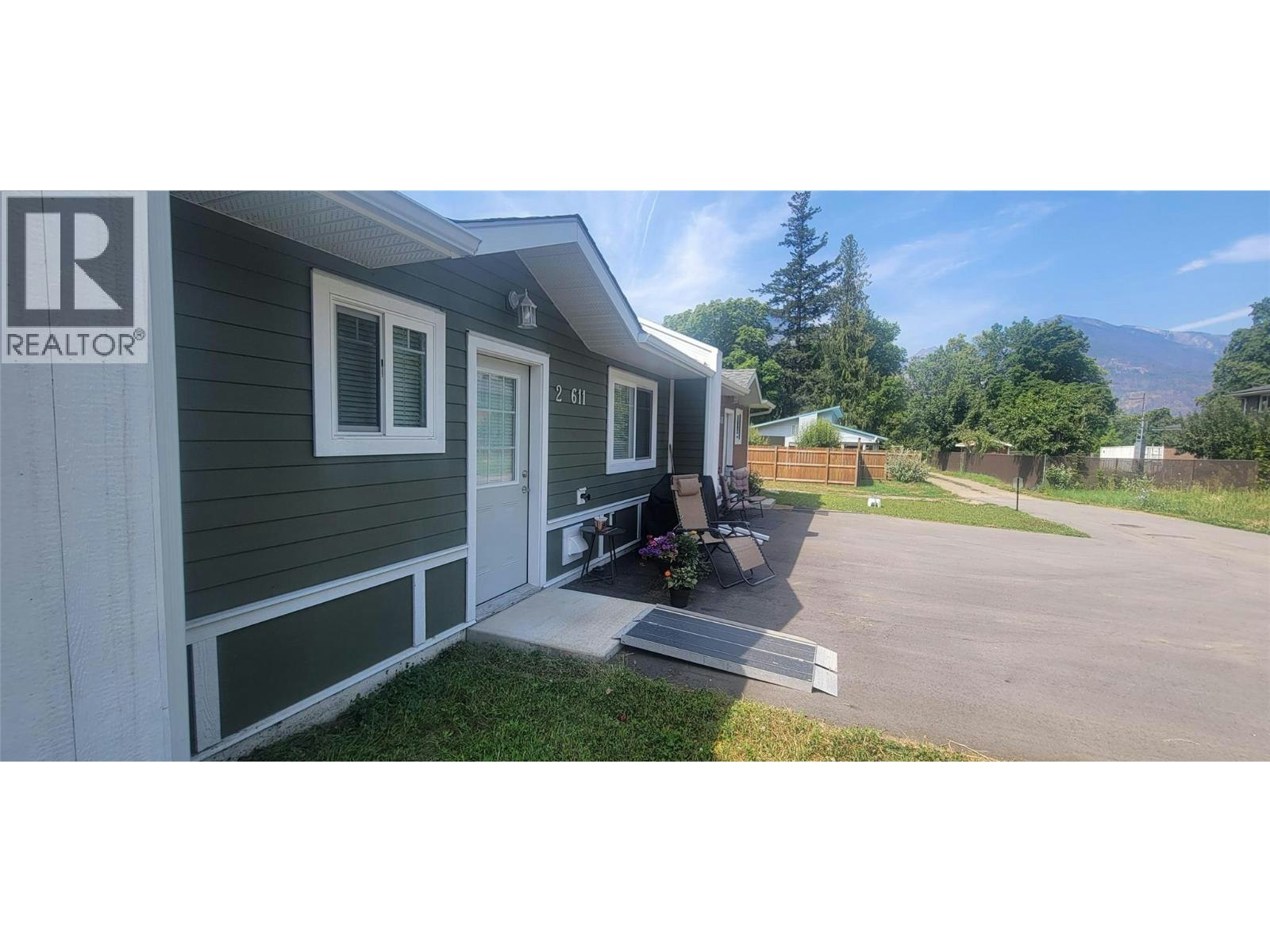3-611 Casley Court, New Denver, BC, V0G 1S1