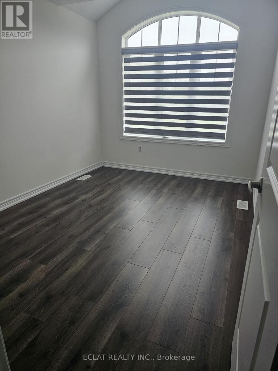 1071 Garner Road E, Hamilton, ON, L9G 0G9 - 11
