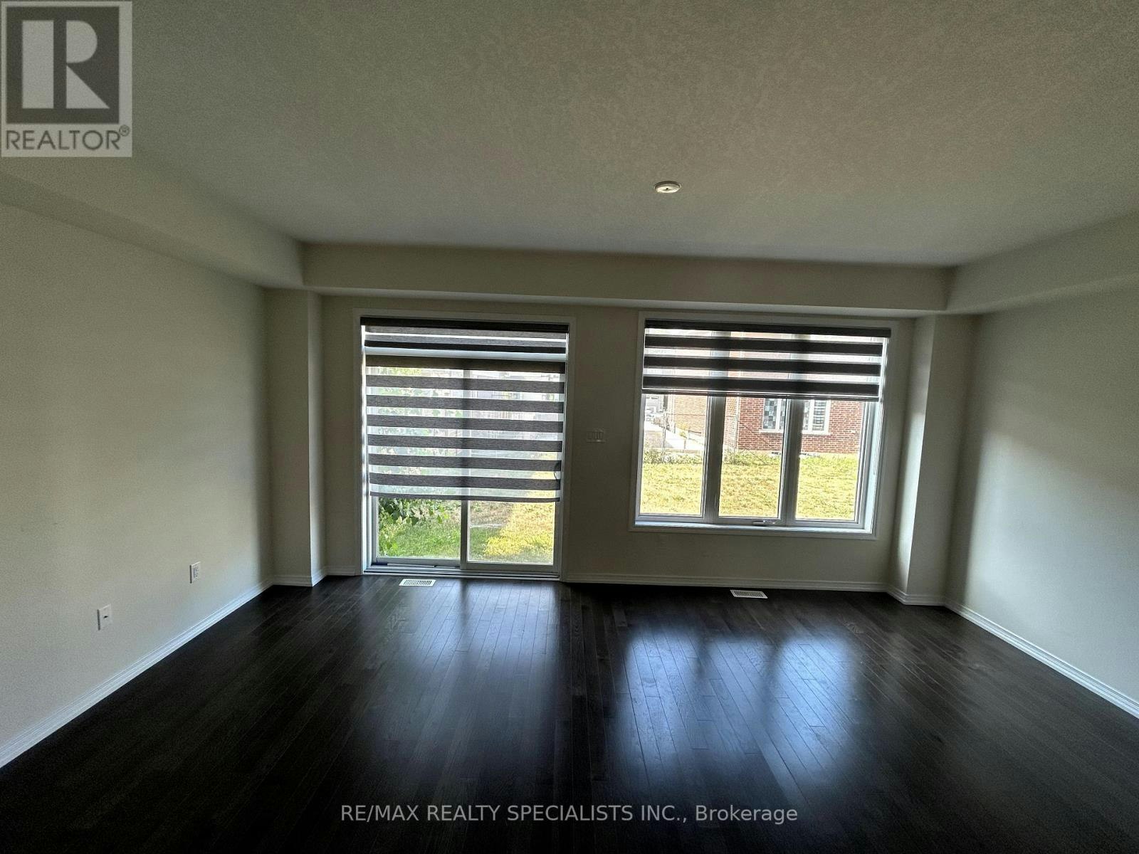 8749 Sourgum Avenue, Niagara Falls, ON, L2H 3S3 - 7