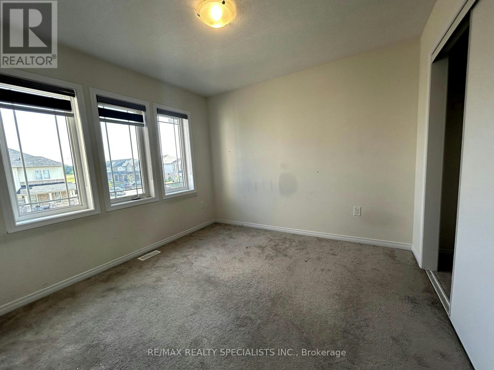 8749 Sourgum Avenue, Niagara Falls, ON, L2H 3S3 - 18