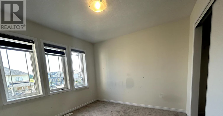 8749 Sourgum Avenue, Niagara Falls, ON, L2H 3S3 - 18
