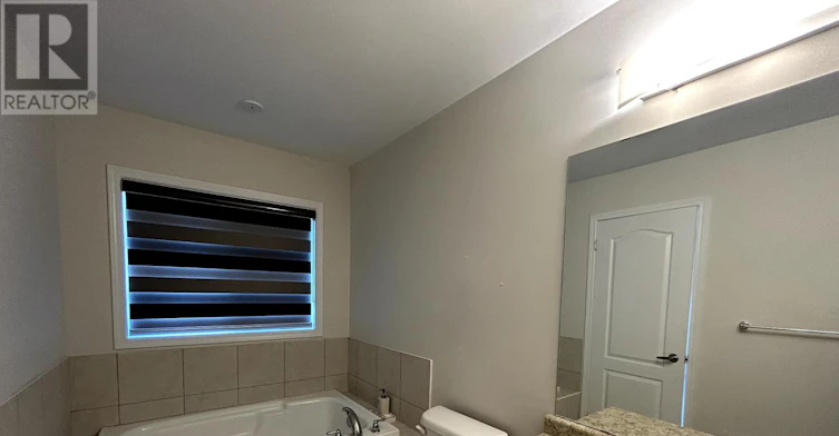 8749 Sourgum Avenue, Niagara Falls, ON, L2H 3S3 - 22