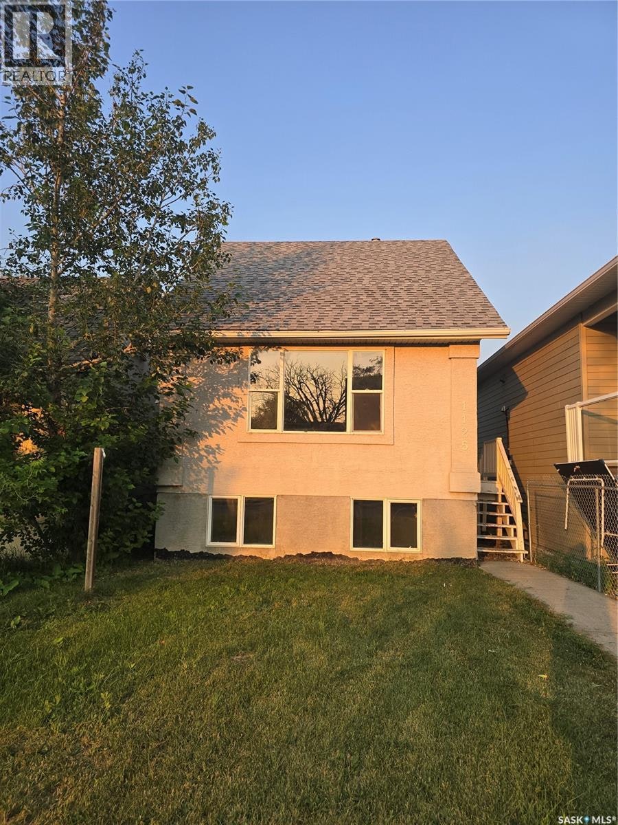 1125 Mctavish Street, Regina, SK, S4T 3V6