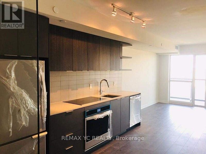 N906-6 Sonic Way, Toronto, ON, M3C 0P1 - 3