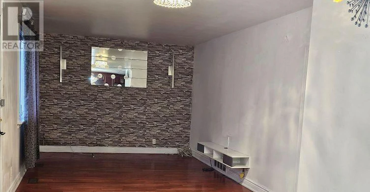 MAIN-5 Sherwood Avenue, Toronto, ON, M1R 1M7 - 3